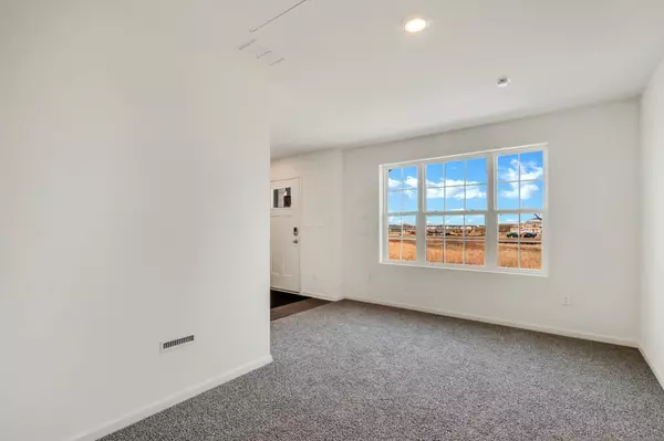 Pingree Grove, IL 60140,1512 Sequoia Way