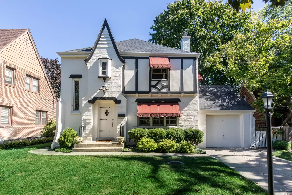 Park Ridge, IL 60068,205 N Merrill Street