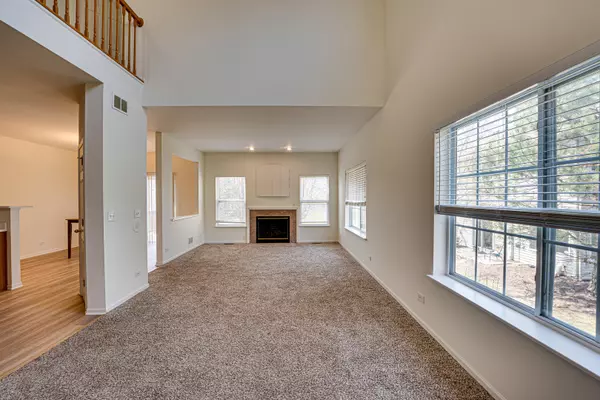 Aurora, IL 60502,340 Abington Woods Drive #D