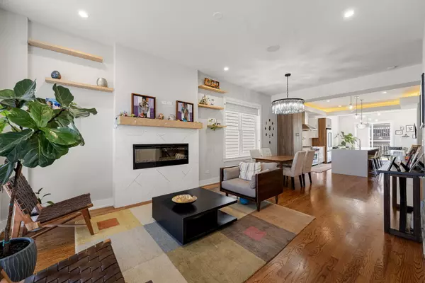 Chicago, IL 60608,907 W Cullerton Street