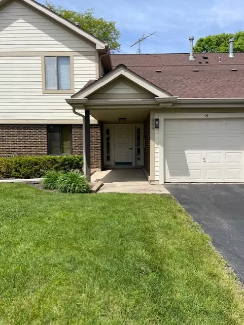Palatine, IL 60074,840 E Coach Road #5