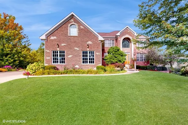 Lakewood, IL 60014,7230 Bonnie Drive