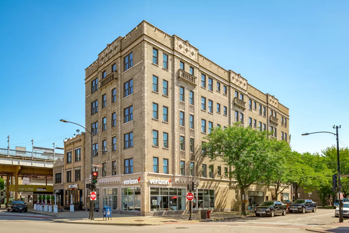 Chicago, IL 60657,1650 W Roscoe Street #510