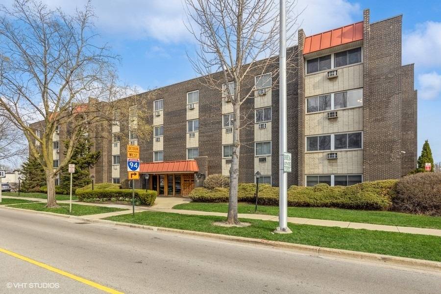 4700 Old Orchard Road #308, Skokie, IL 60076