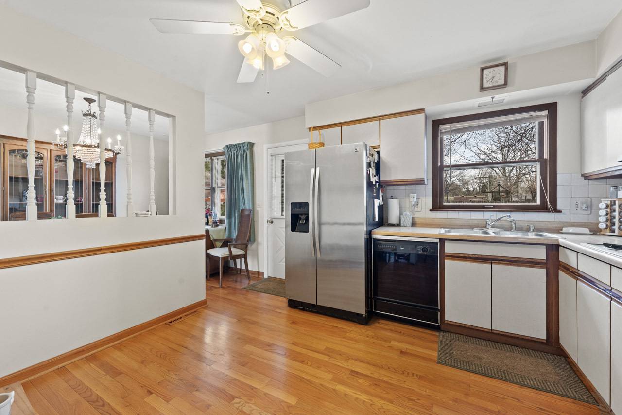 Cary, IL 60013,815 Silver Lake Road