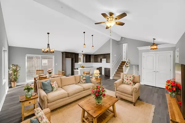 Hazel Crest, IL 60429,1409 172nd Street