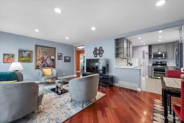 Park Ridge, IL 60068,1234 S Cumberland Avenue