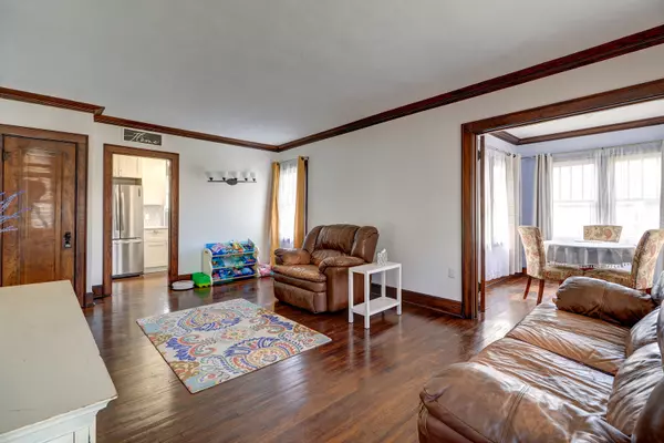 Sterling, IL 61081,107 E 14th Street