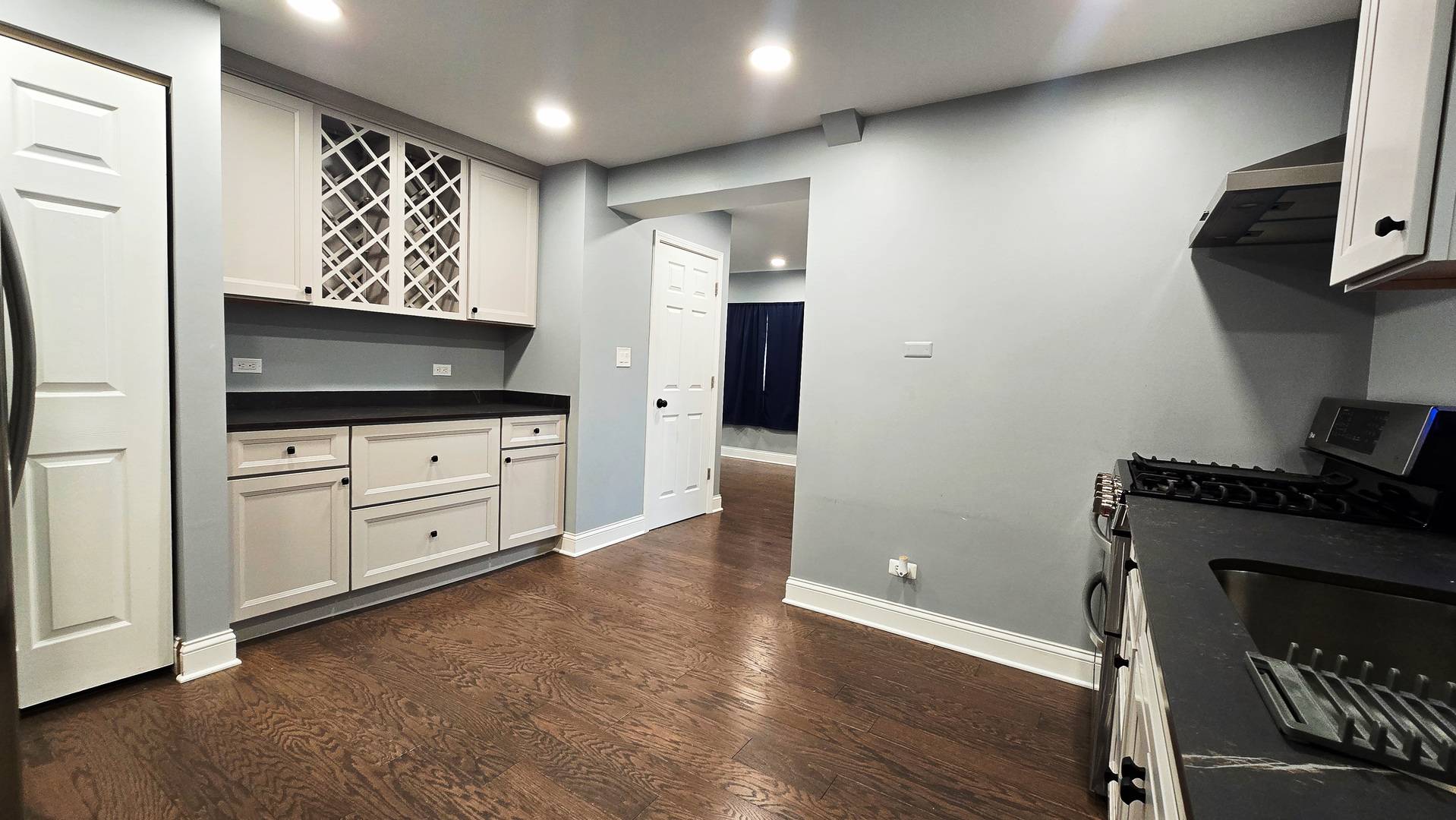 Oak Lawn, IL 60453,4220 W 99th Place
