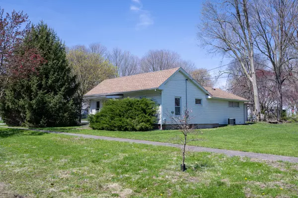 Homer, IL 61849,208 W 3rd Street