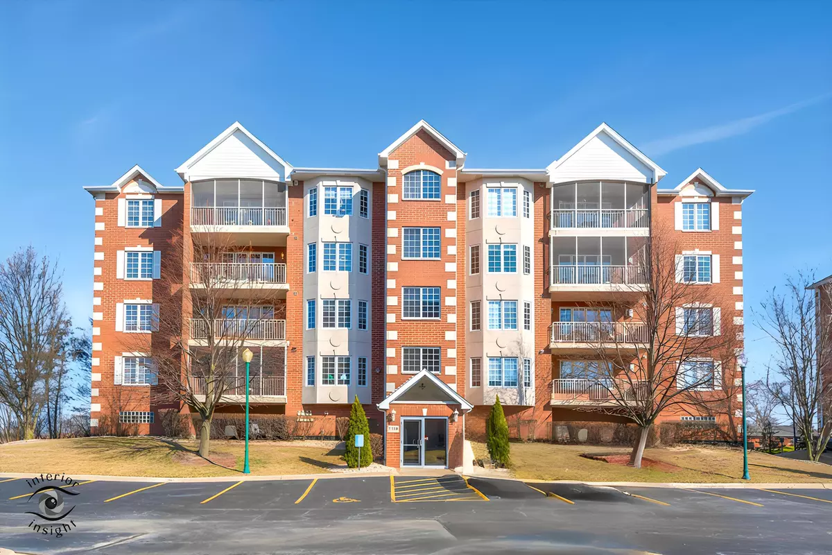 Tinley Park, IL 60487,7728 Greenway Boulevard #3SW