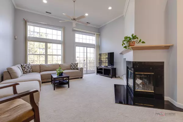 Glenview, IL 60026,3011 Lexington Lane
