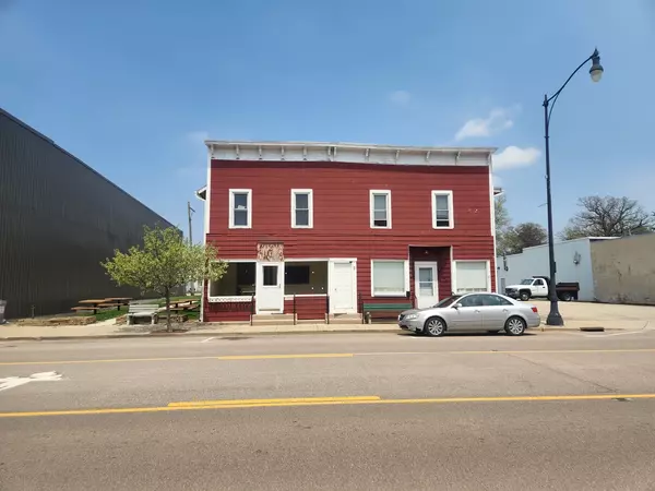 146 E LINCOLN Avenue, Hinckley, IL 60520