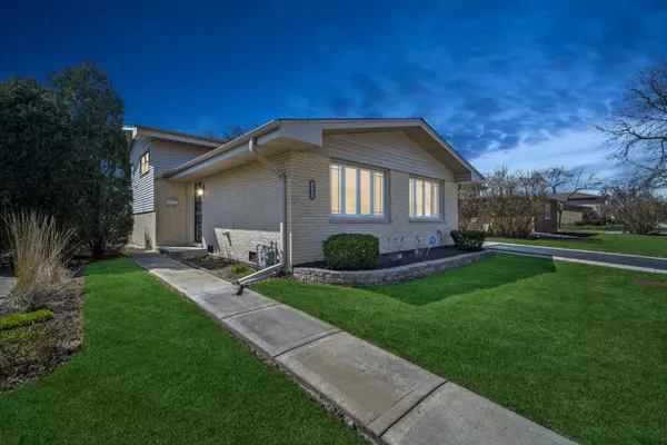 Morton Grove, IL 60053,7713 Church Street