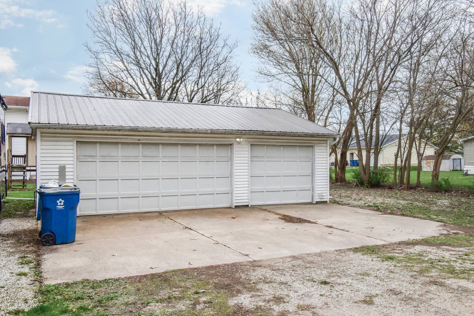 Odell, IL 60460,302 E Elk Street
