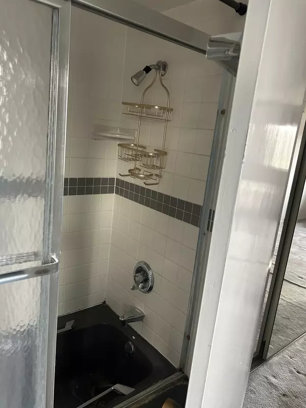 Flossmoor, IL 60422,3013 Mac Heath Cresent