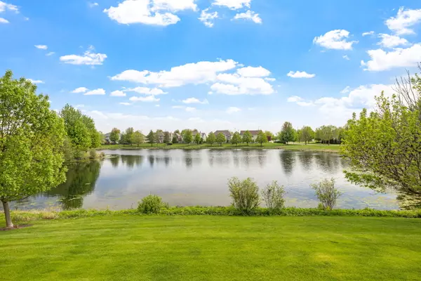 Naperville, IL 60564,4719 Torphin Hill Court