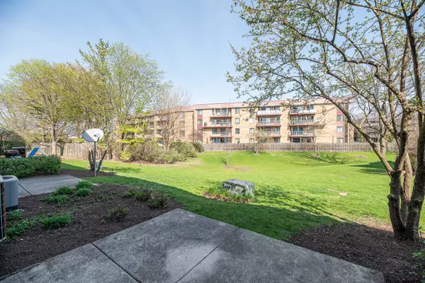 Rolling Meadows, IL 60008,5464 Mayflower Junction