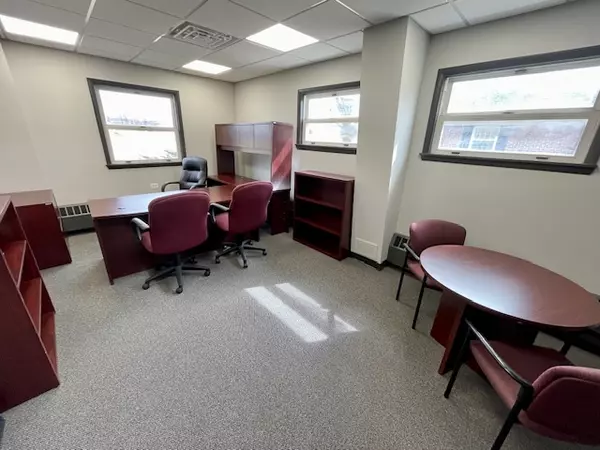 Grayslake, IL 60030,70 S 45 Highway #215