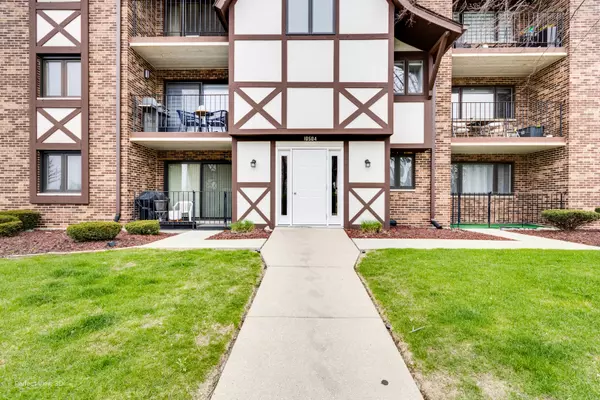 Chicago Ridge, IL 60415,10504 Ridge Cove Drive #33D