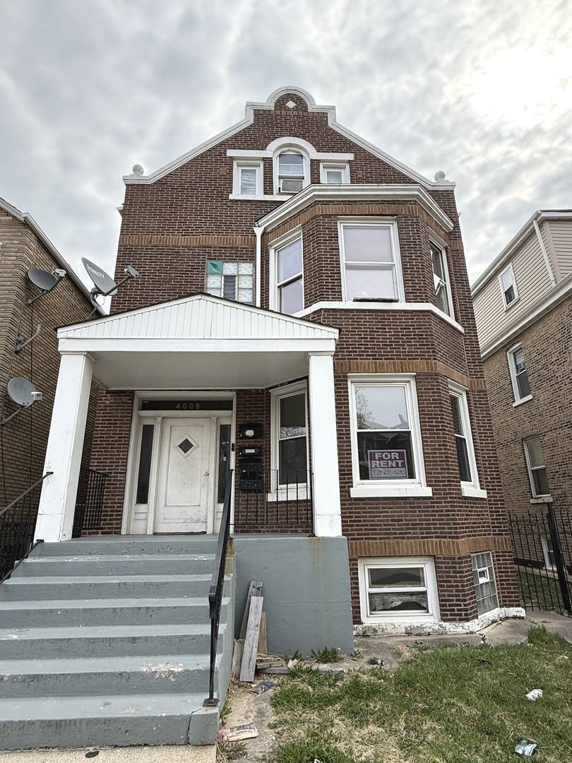 4009 S Talman Avenue #1, Chicago, IL 60632