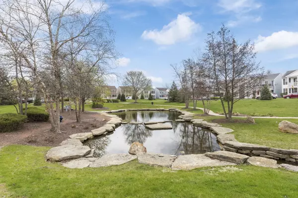 Aurora, IL 60504,714 Four Seasons Boulevard