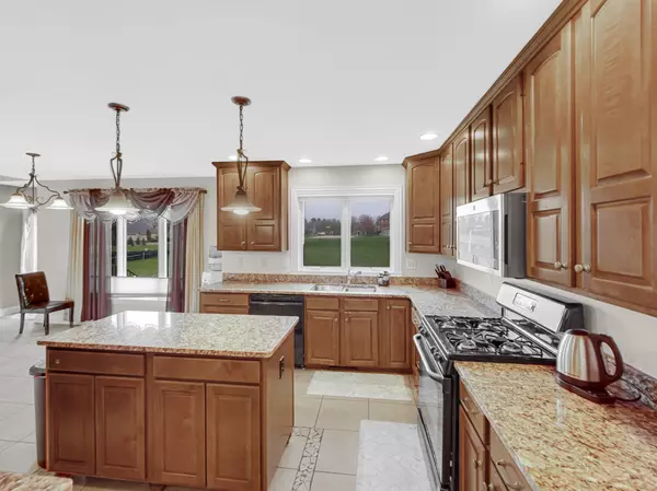 Rockford, IL 61107,921 Tivoli Drive