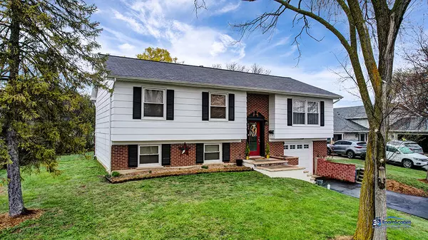 Lake Zurich, IL 60047,640 Surryse Road