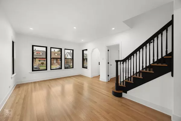 Chicago, IL 60639,2625 N Mango Avenue