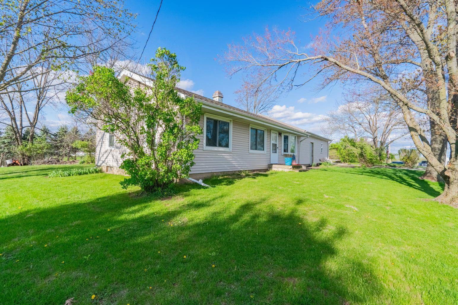 Downs, IL 61736,306 E Dooley Street
