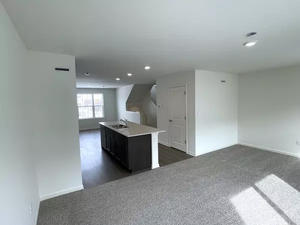 Wonder Lake, IL 60097,6560 Linden Trail #C