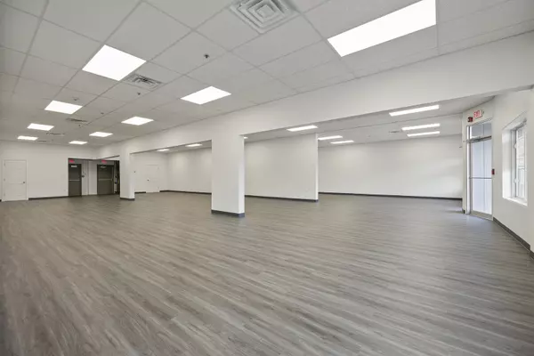 Winfield, IL 60190,27W201 Geneva Road
