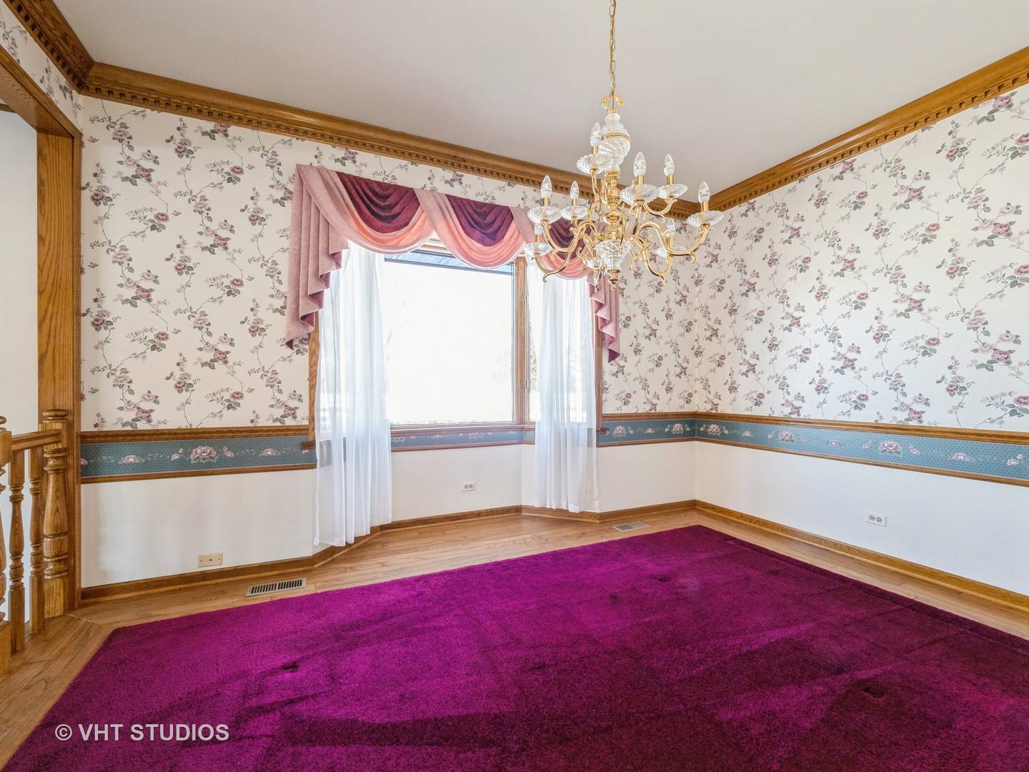 Westchester, IL 60154,10531 Camelot Street