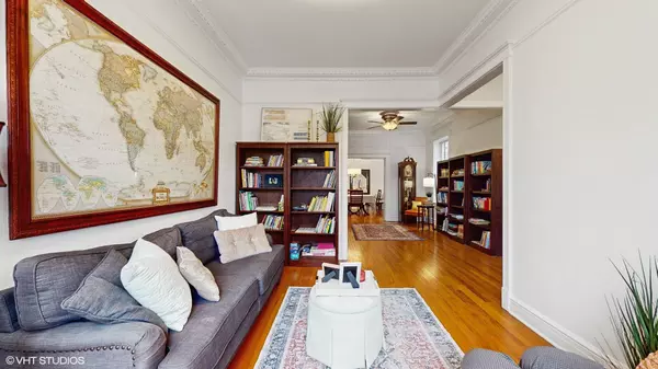 Chicago, IL 60615,5316 S Drexel Avenue