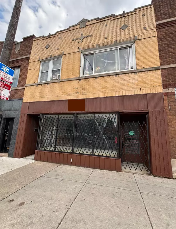 5325 W North Avenue, Chicago, IL 60639