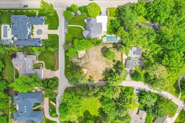 Champaign, IL 61821,21 Greencroft Drive