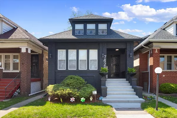 7428 S Perry Avenue, Chicago, IL 60621
