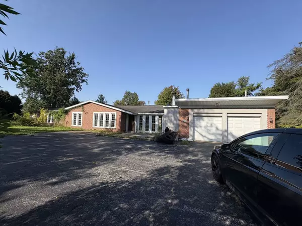 3N750 Wood Dale Road, Addison, IL 60101