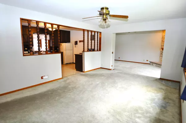 Burbank, IL 60459,8049 Neenah