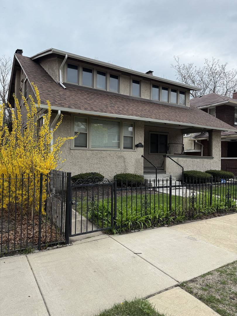 Chicago, IL 60649,6843 S Chappel Avenue