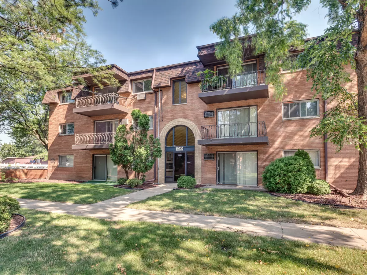 Lansing, IL 60438,2345 185TH Court #25