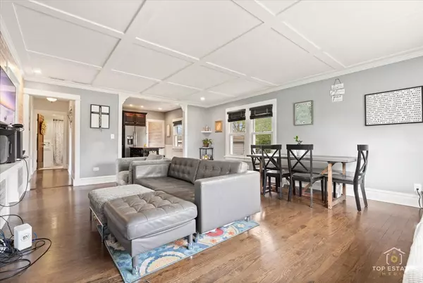 Villa Park, IL 60181,309 E Elm Street
