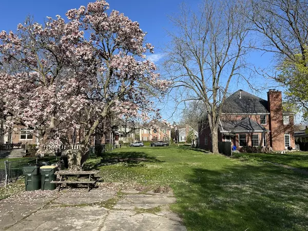 Park Ridge, IL 60068,426 Root Street