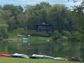 Lake Barrington, IL 60084,27094 W Lakeview S Drive