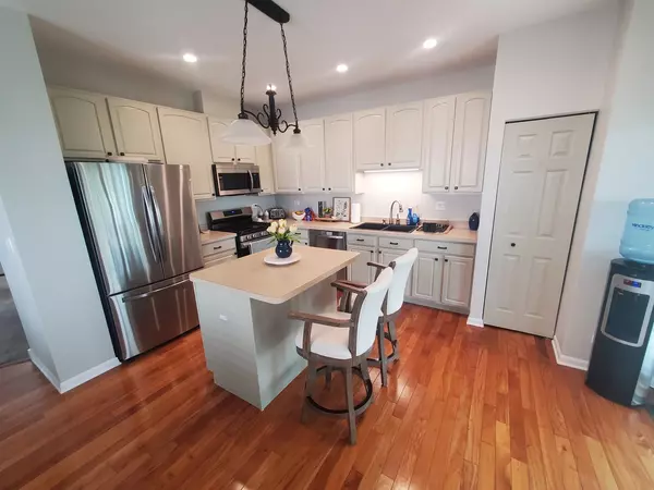 Round Lake, IL 60073,368 W Winchester Drive