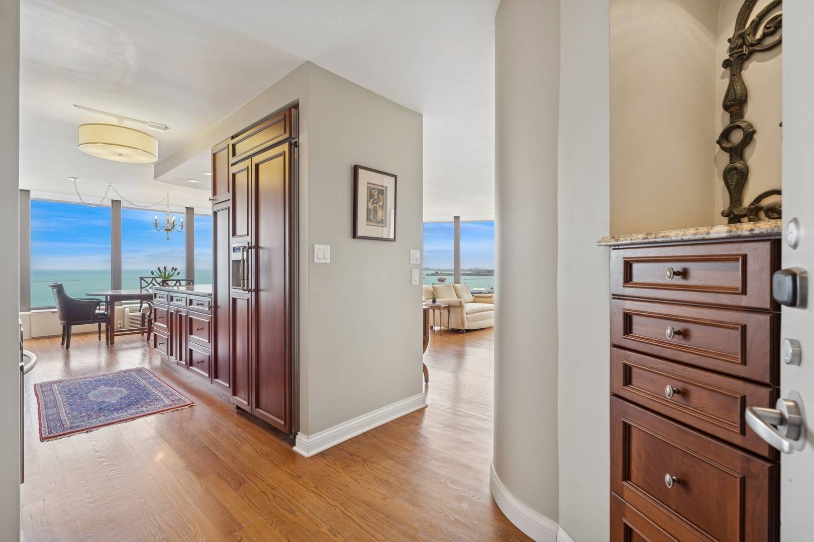 Chicago, IL 60611,505 N Lake Shore Drive #1810-1811