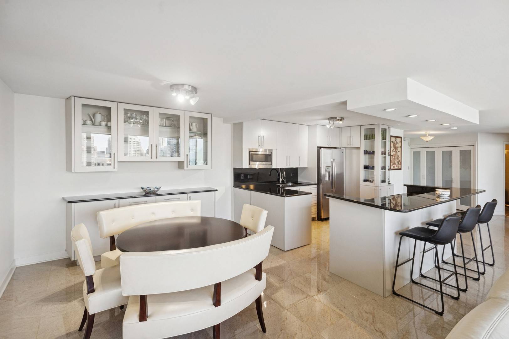 Chicago, IL 60611,505 N LAKE SHORE Drive #4412