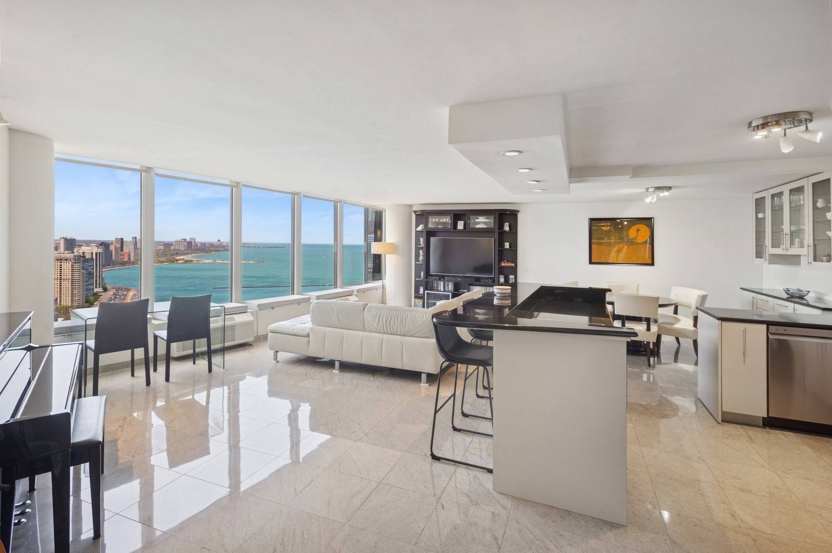 Chicago, IL 60611,505 N LAKE SHORE Drive #4412