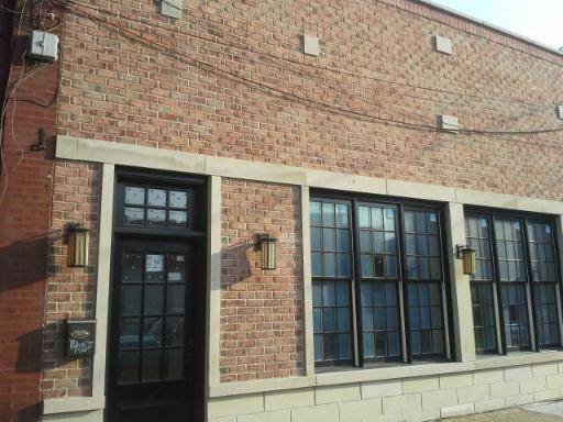 2409 W Hirsch Street, Chicago, IL 60622