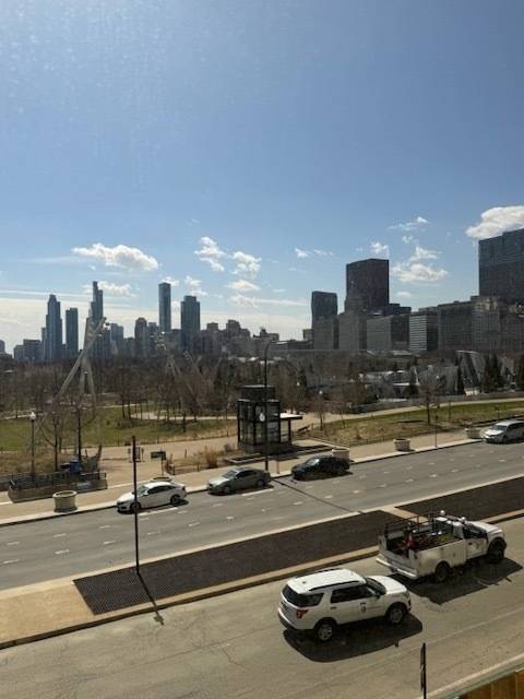 Chicago, IL 60601,360 E Randolph Street #302
